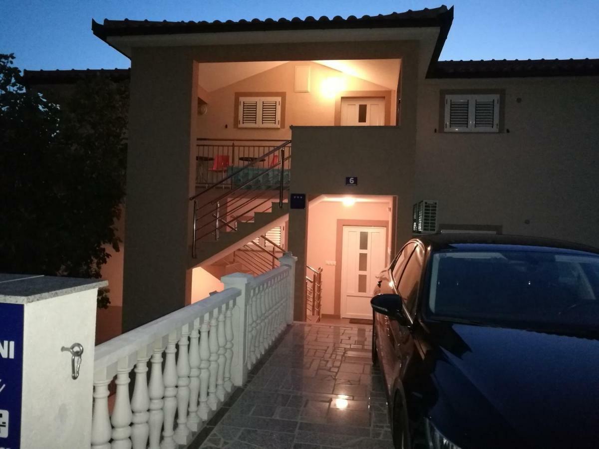 Apartmani Nada Klenovica Εξωτερικό φωτογραφία