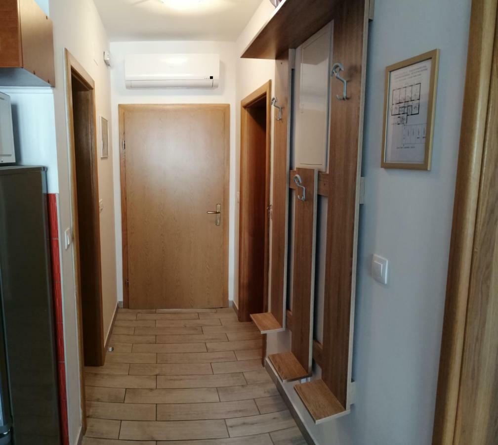 Apartmani Nada Klenovica Εξωτερικό φωτογραφία